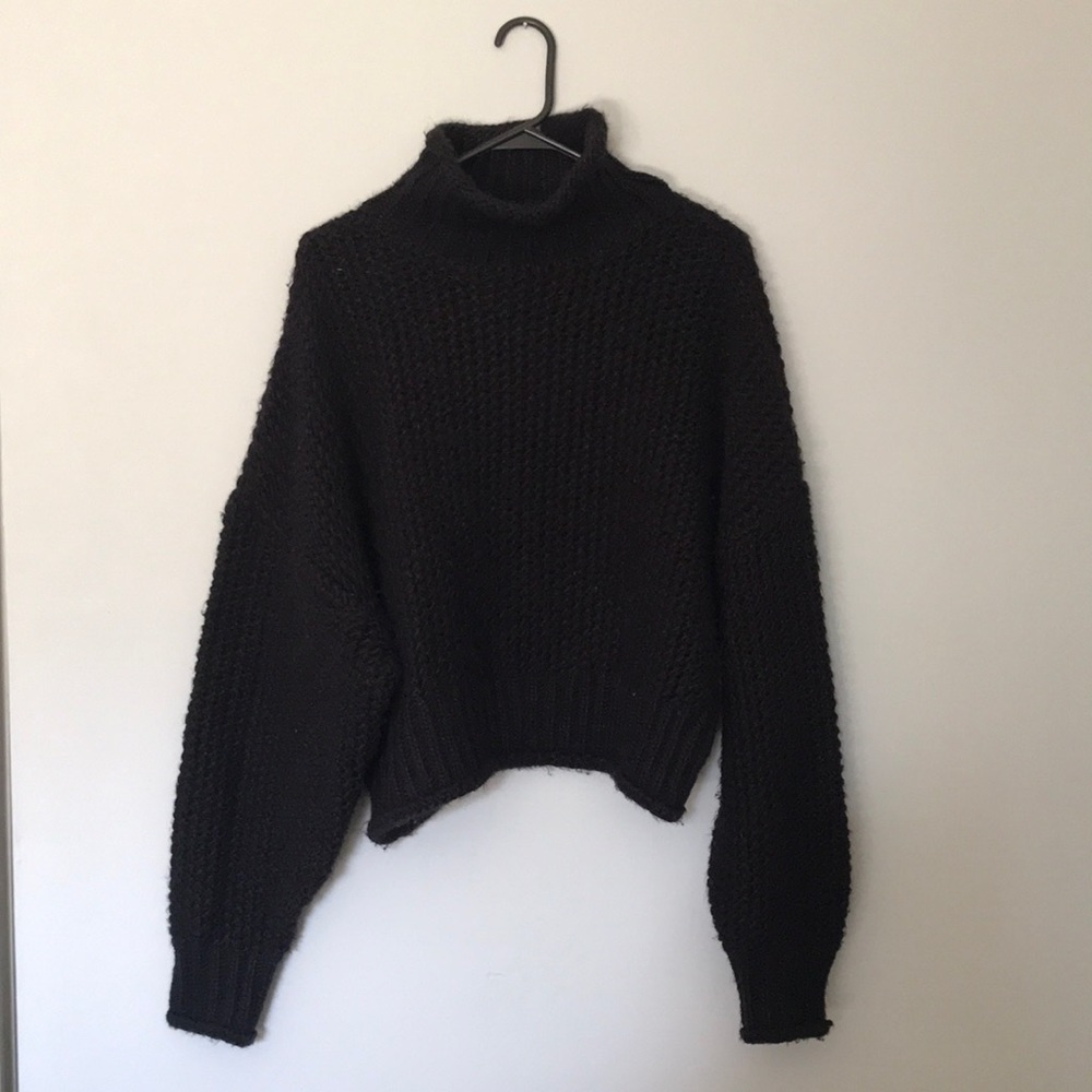 Black cozy knit cropped turtleneck sweater: size M